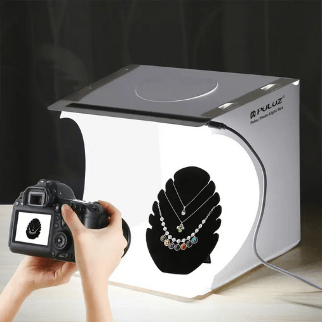 PULUZ Portable Folding Studio Shooting Tent Box Kit With 6 Colors (Black, White, Orange, Red, Yellow, Blue) with 1 LED Light